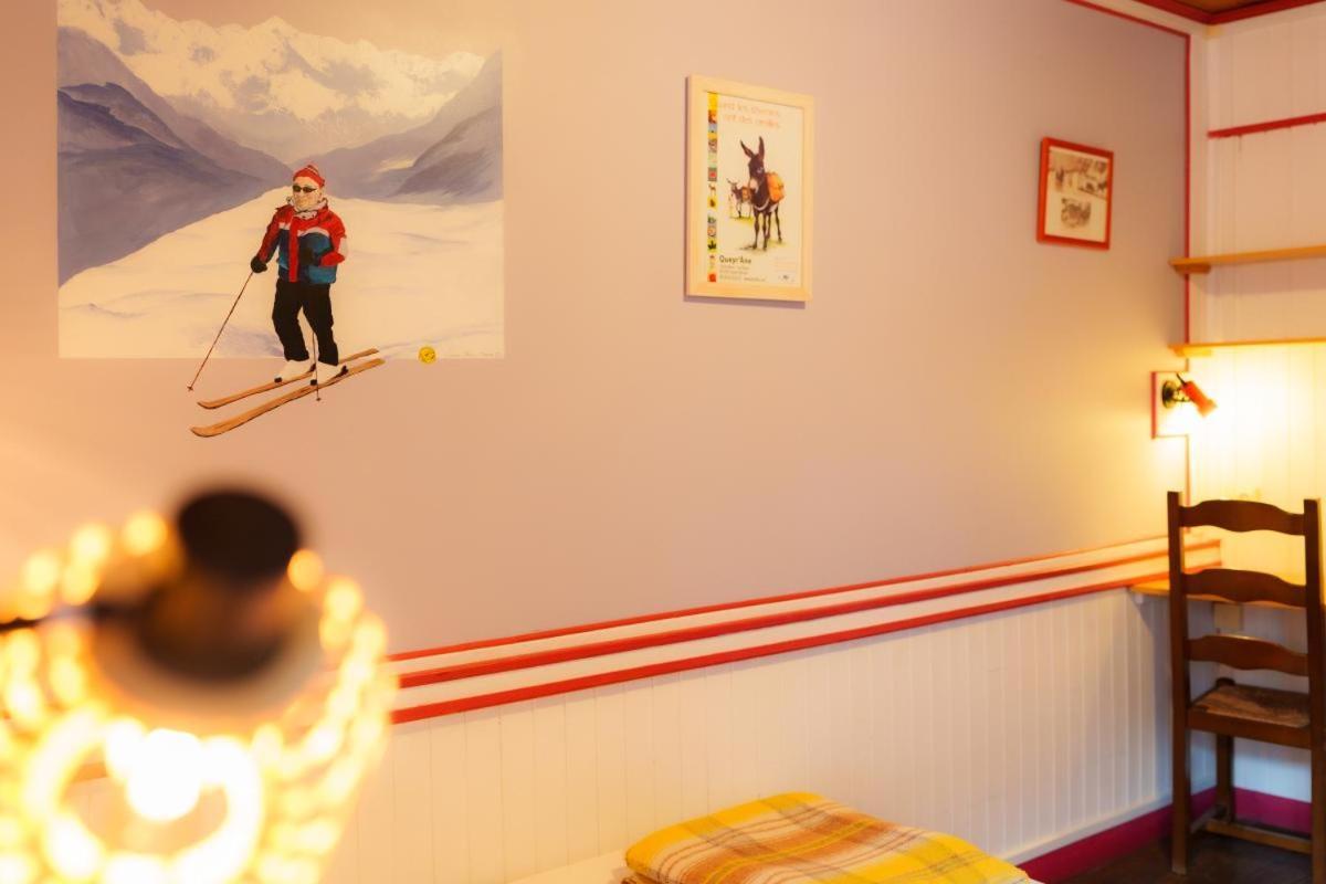 Auberge L'Estoilies Saint-Vérand Zewnętrze zdjęcie