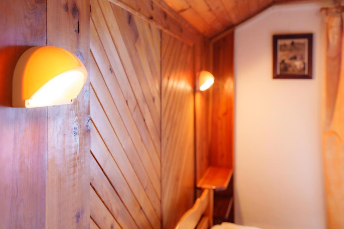 Auberge L'Estoilies Saint-Vérand Zewnętrze zdjęcie