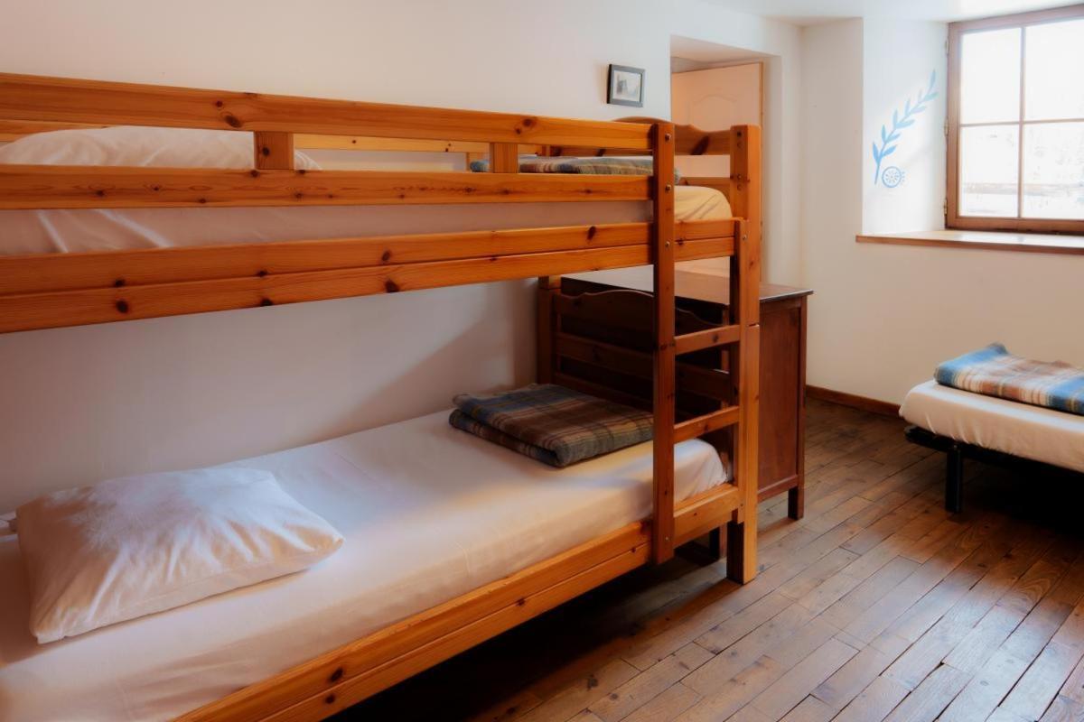 Auberge L'Estoilies Saint-Vérand Zewnętrze zdjęcie